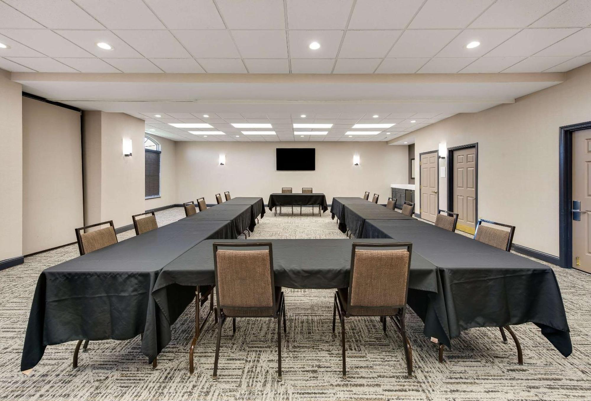 Country Inn & Suites By Radisson, Findlay, Oh Buitenkant foto
